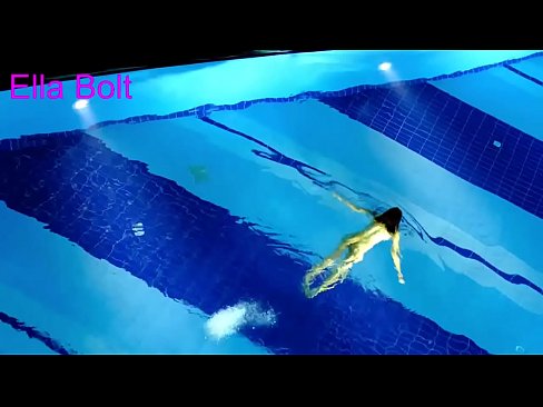 ❤️ No puedo dejar de mirar, joven rubia pillada nadando desnuda en la piscina del complejo ELLA BOLT ❤️❌ Porno en es.pornobot.ru ❌️❤️❤️❤️❤️❤️❤️❤️